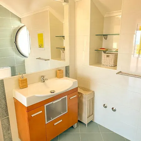 Between & Meco With Ocean View - No Parties Allowed Apartamento Sesimbra
